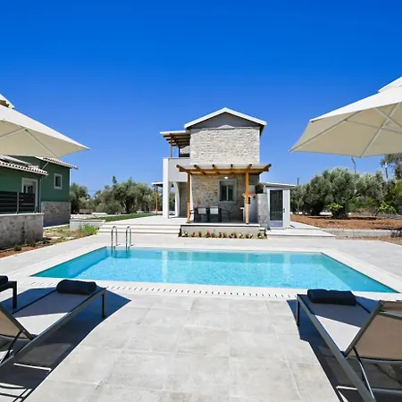 Penelope Halipoma Villa